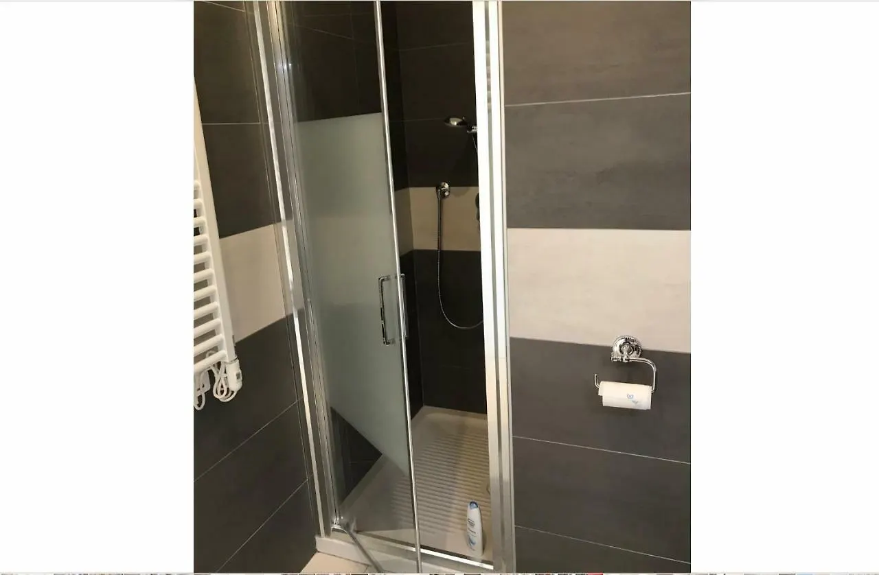 B & B Baffo Settimo Milanese Italy
